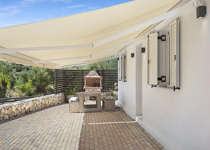 Casa Della Nonna アルゴストリオン